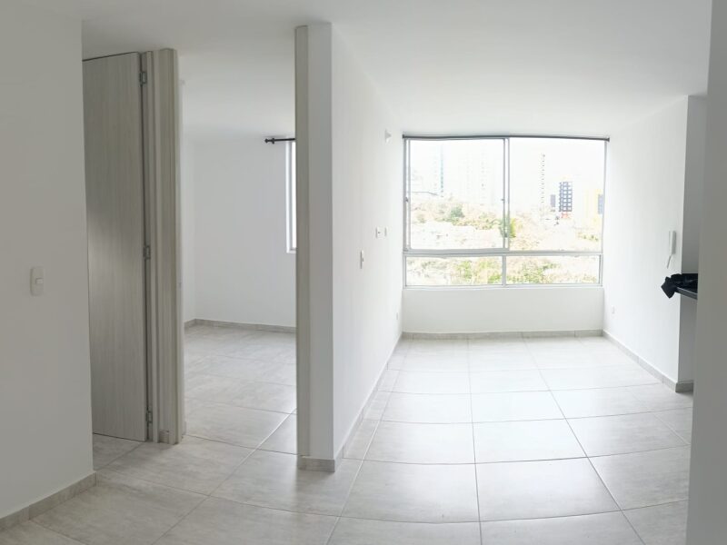 Apartamento de tres habitaciones en el norte de la ciudad, sector oro negro.