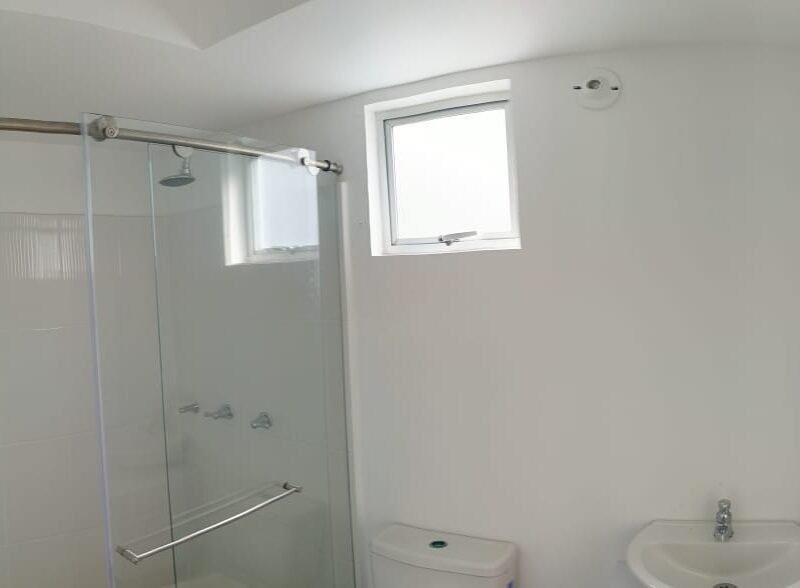 Apartamento de tres habitaciones en el norte de la ciudad, sector oro negro.